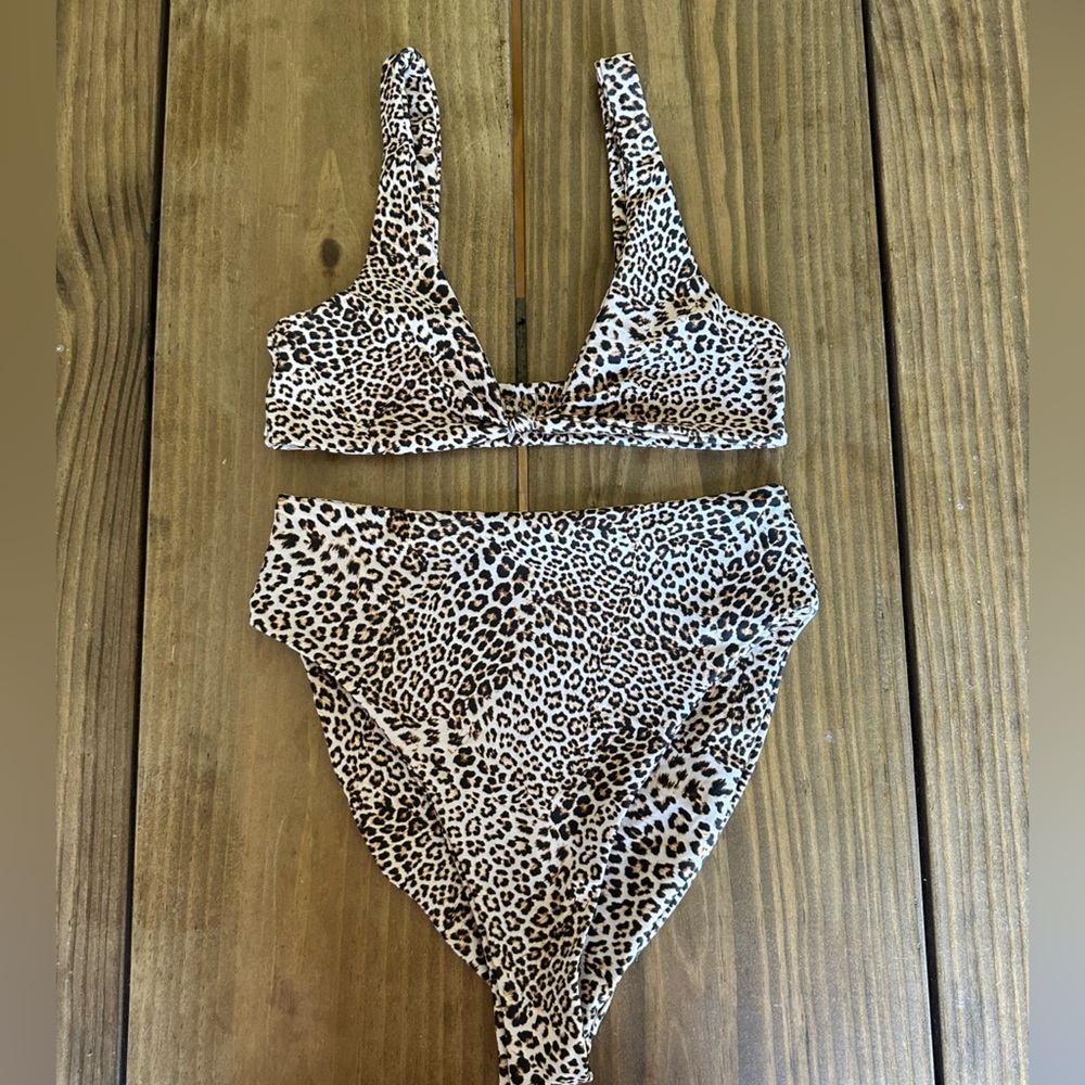 Skatie Manhattan Bikini set Penny Monroe small medium